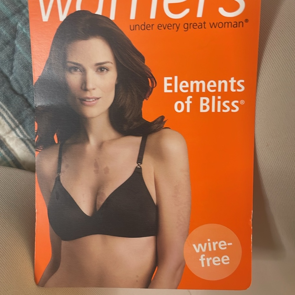 Warners® Elements of Bliss® Support and Comfort Wireless Lift T-Shirt Bra 36B - Picture 3 of 7